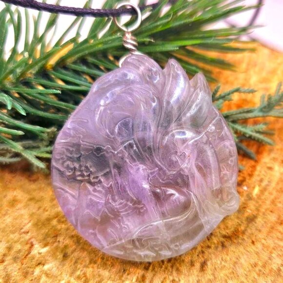 Nature Purple Fluorite Hand Carved Nine Tails Fox Pendant Necklace - Picture 1 of 10
